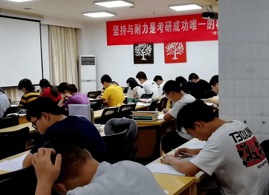 QQ截图20221021094439